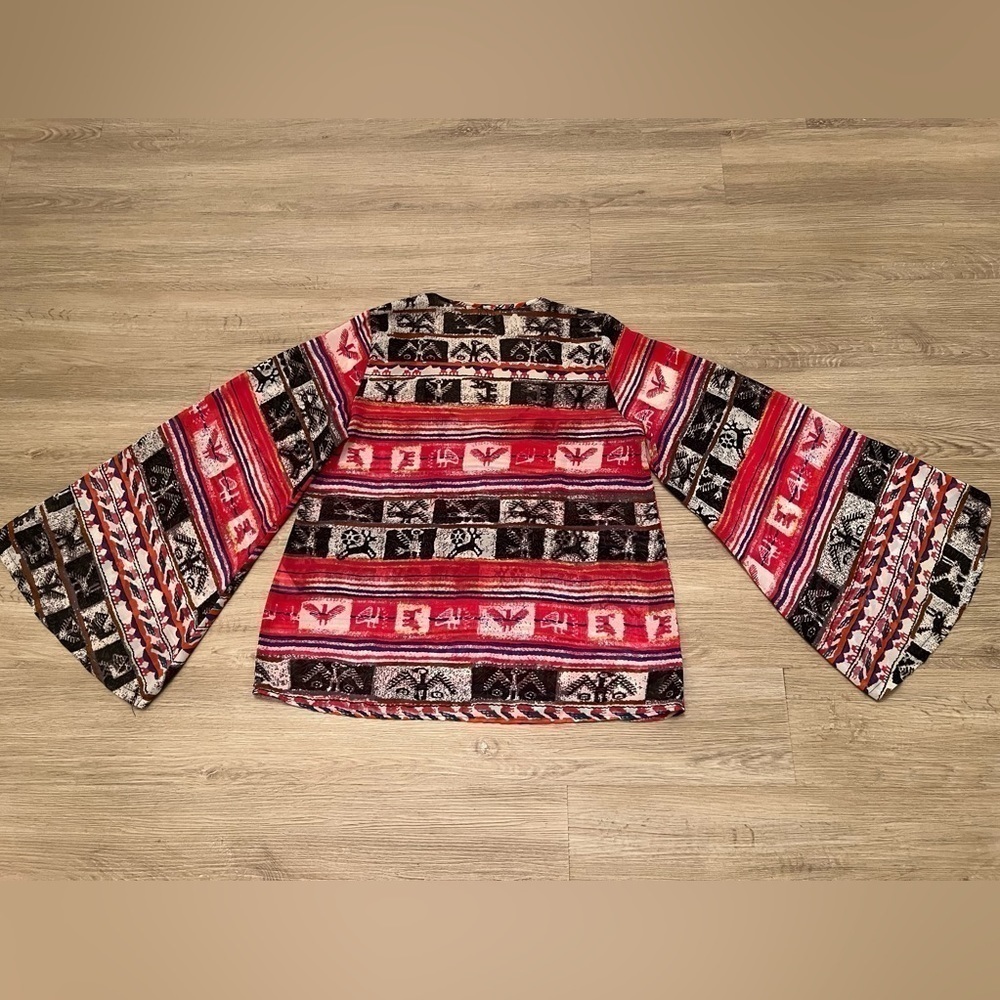 Show Me Your Mumu Boho Tribal Print Relaxed Sheer Tunic Top Bell Sleeves Size S - Picture 6 of 8